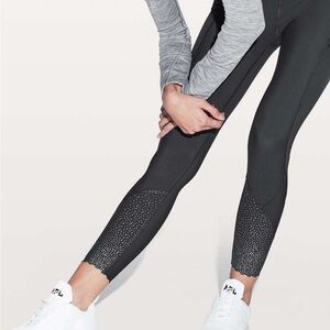 Lululemon Athletica Tight Stuff II Reflective Scalloped Black Leggings 25”
